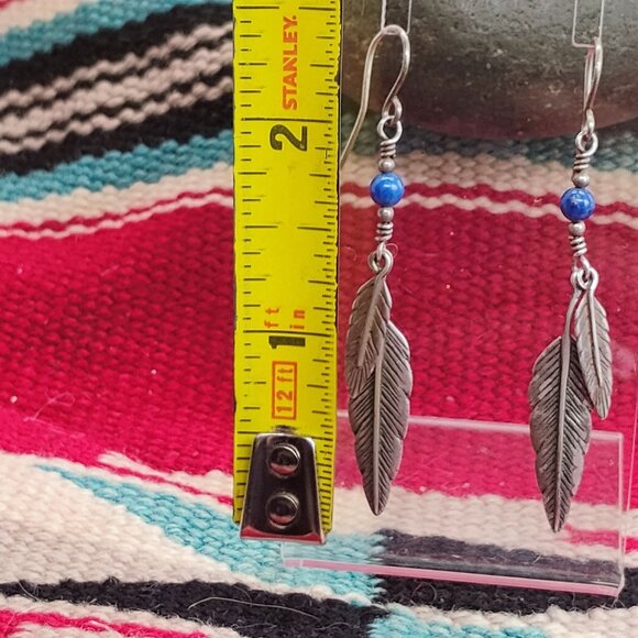 Vtg Native Sterling Silver Dangle Feather Earrings Lapis Lazuli Bead Southwest - Picture 5 of 7